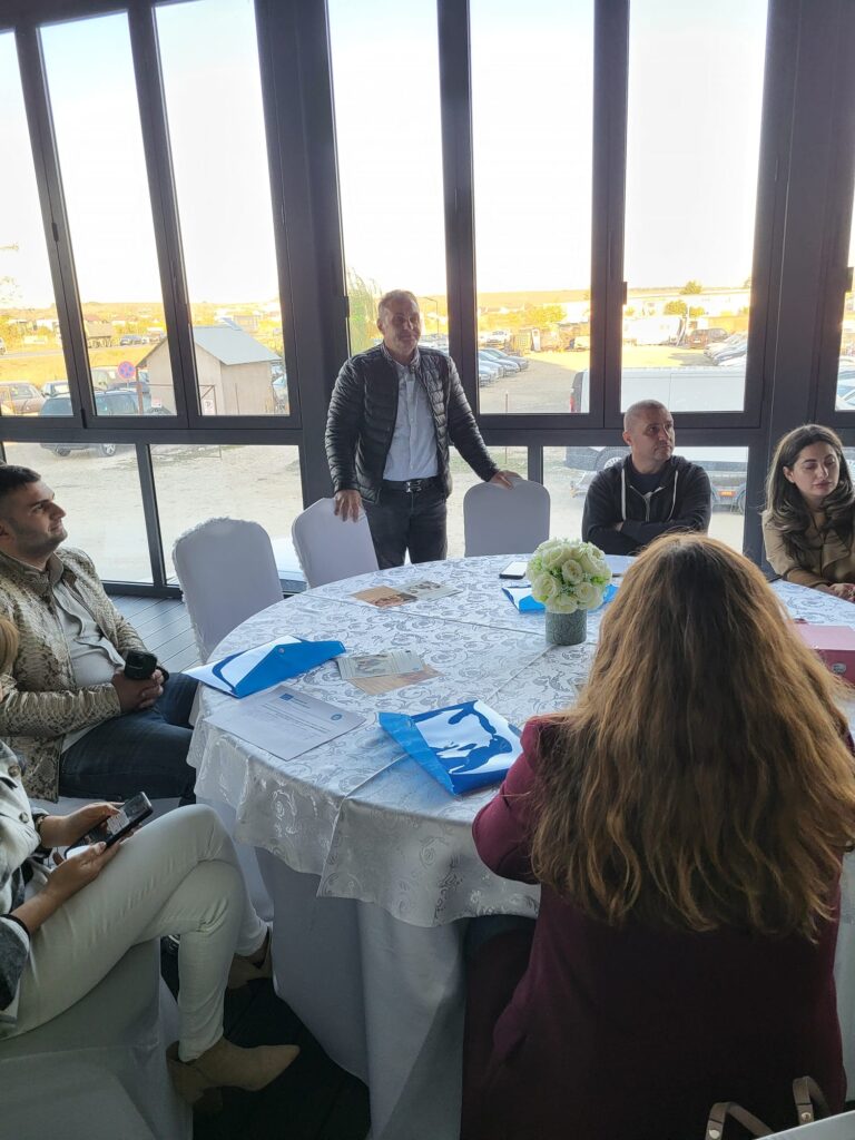 WhatsApp Image 2024-10-24 at 09.53.48 (1)