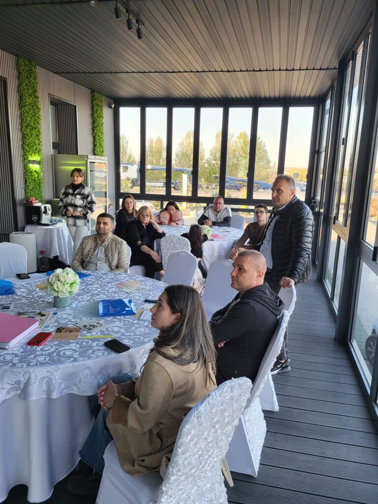 WhatsApp Image 2024-10-24 at 09.53.49 (1)